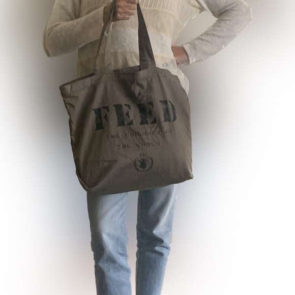 ✨ Help FEED 20 Cotton Shopper Tote - Picture 3 of 9